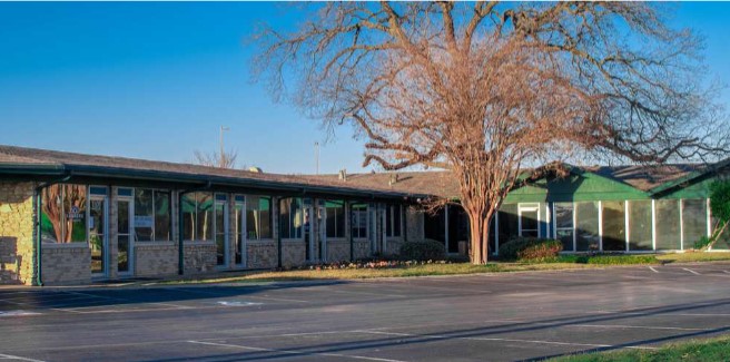 Mustang Plaza Euless Blvd